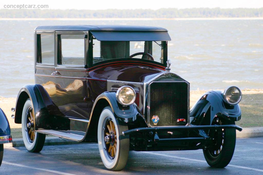 1927 Pierce-Arrow Model 80